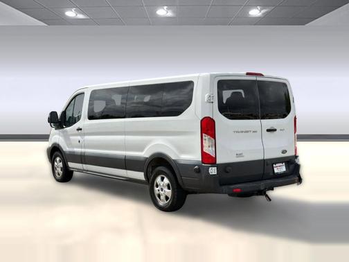 2017 Ford Transit-350 XLT