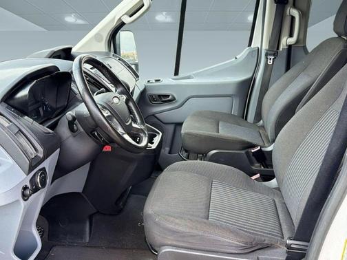 2017 Ford Transit-350 XLT