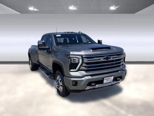 2025 Chevrolet Silverado 3500 High Country