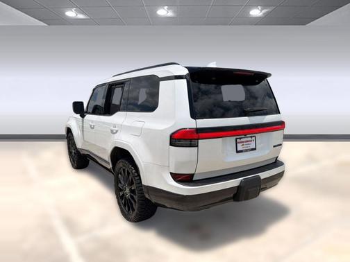 Eminent White Pearl 2025 Lexus GX 550 Luxury