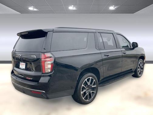 2022 Chevrolet Suburban RST
