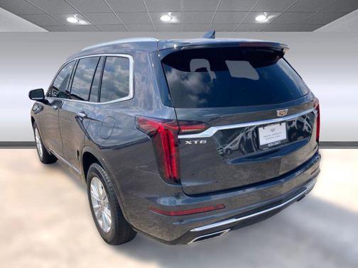 2023 Cadillac XT6 Luxury FWD