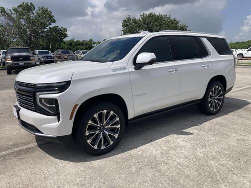 2025 Chevrolet Tahoe 4WD High Country