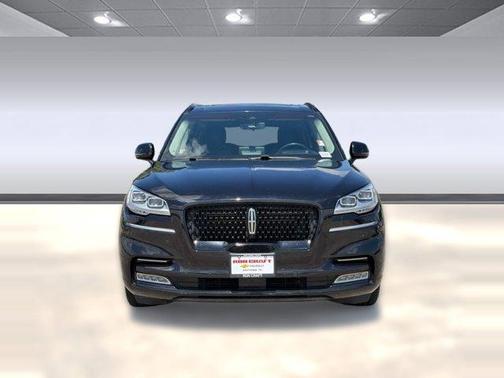 Infinite Black Metallic Clearcoat 2023 Lincoln Aviator Reserve