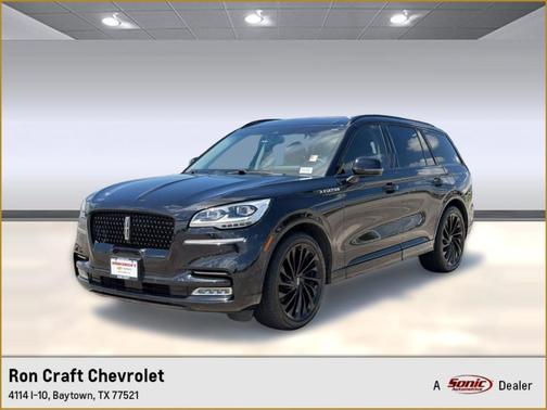 Infinite Black Metallic Clearcoat 2023 Lincoln Aviator Reserve
