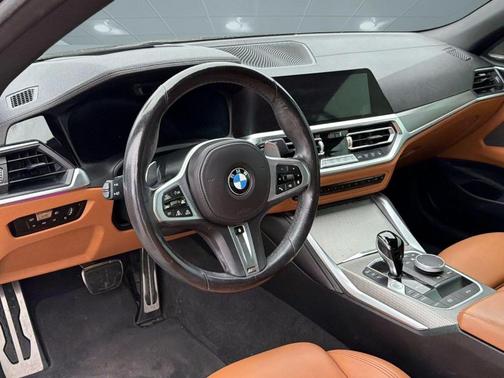Mineral White Metallic 2022 BMW M440 i