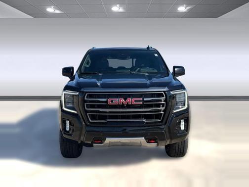 2023 GMC Yukon XL 4WD AT4