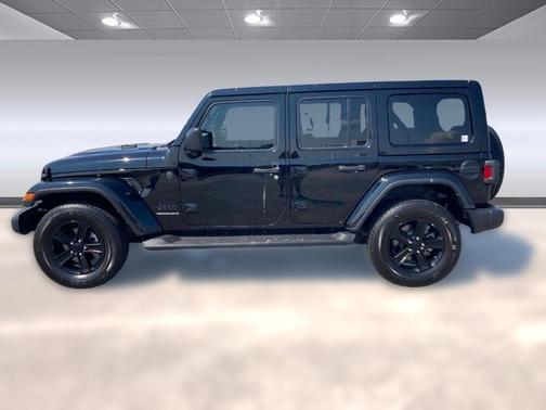 2023 Jeep Wrangler 4-Door Sahara Altitude 4x4