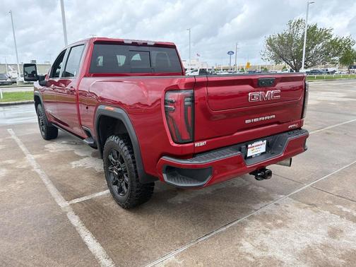 2024 GMC Sierra 2500 AT4