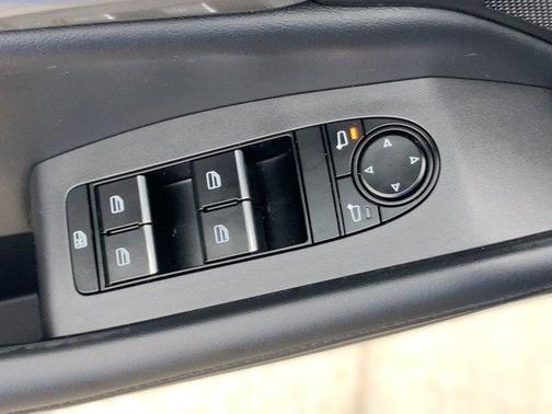 2023 Mazda Mazda3 2.5 S Select