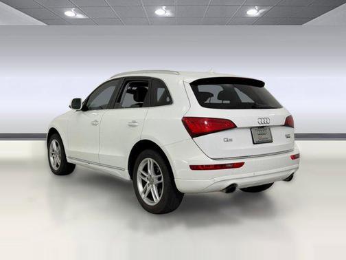 2015 Audi Q5 2.0T Premium Plus