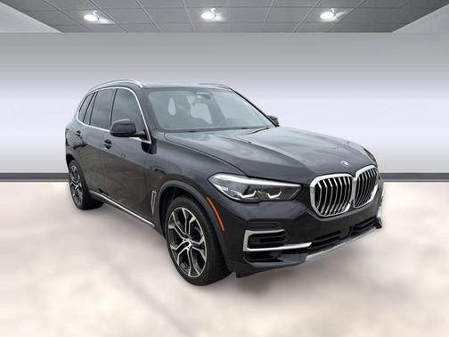 Black Sapphire Metallic 2022 BMW X5 sDrive40i