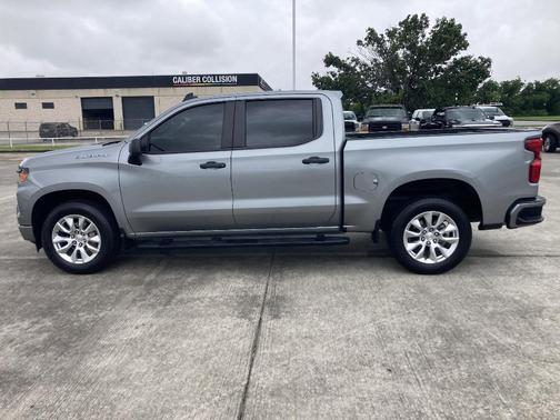 2024 Chevrolet Silverado 1500 Custom