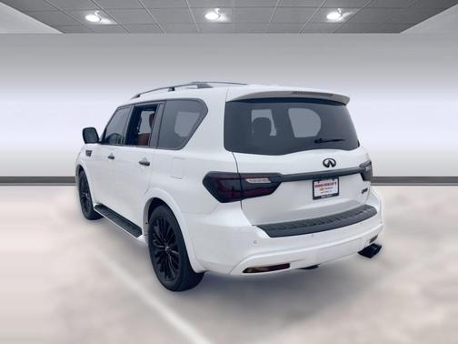 2021 INFINITI QX80 SENSORY