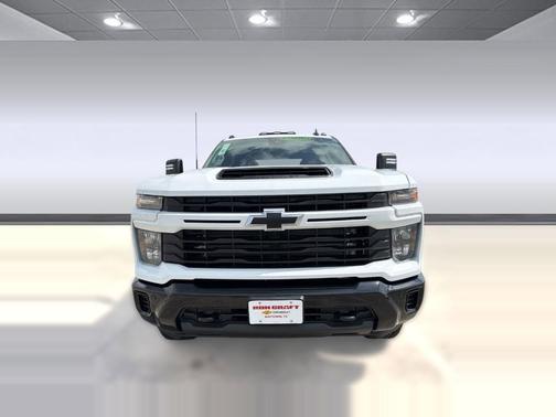 2026 Chevrolet Silverado 2500 Custom