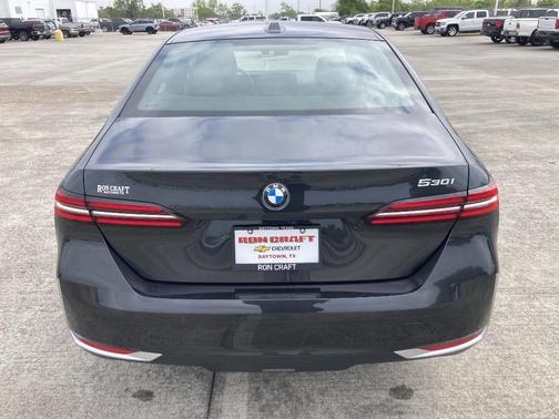 2024 BMW 530 i