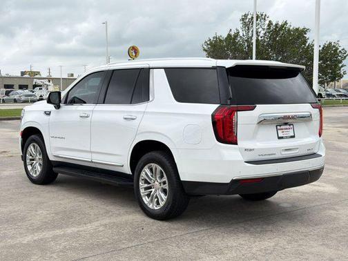 Summit White 2024 GMC Yukon SLT