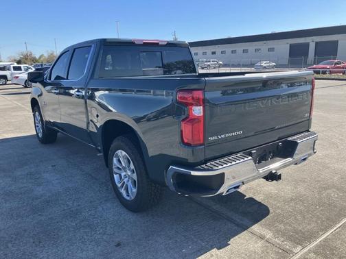 2025 Chevrolet Silverado 1500 LTZ