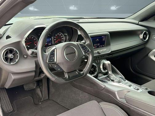 Shadow Gray Metallic 2023 Chevrolet Camaro 1LT
