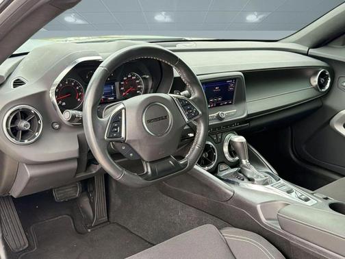 Shadow Gray Metallic 2023 Chevrolet Camaro 1LT