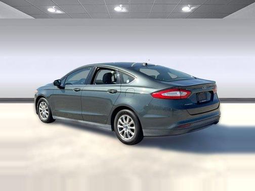 2015 Ford Fusion S