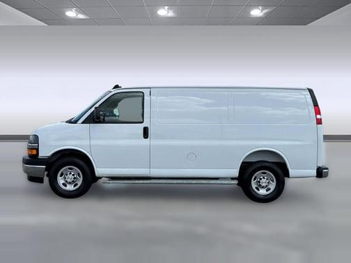 Summit White 2025 Chevrolet Express 2500 WT