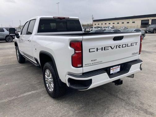 2025 Chevrolet Silverado 2500 High Country