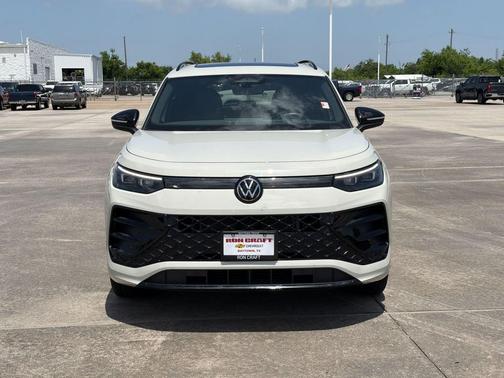 Tan 2026 Volkswagen Tiguan 2.0T SE R-Line Black