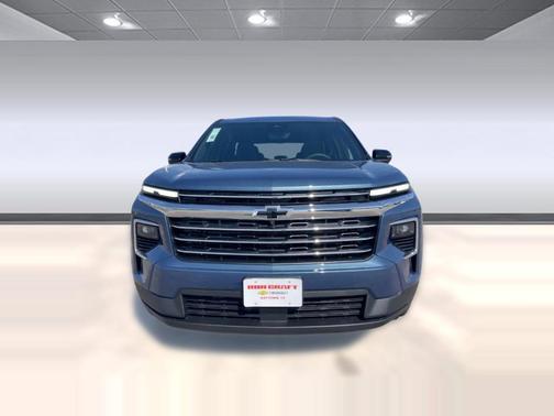 Lakeshore Blue Metallic 2026 Chevrolet Traverse LT