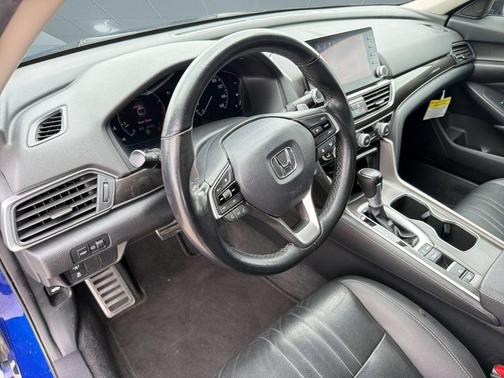 Still Night Pearl 2022 Honda Accord Sport SE 1.5T