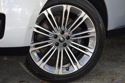 2023 Land Rover Range Rover Autobiography