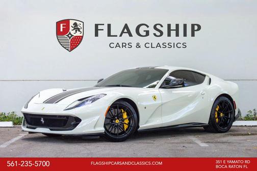 2019 Ferrari 812 Superfast Base