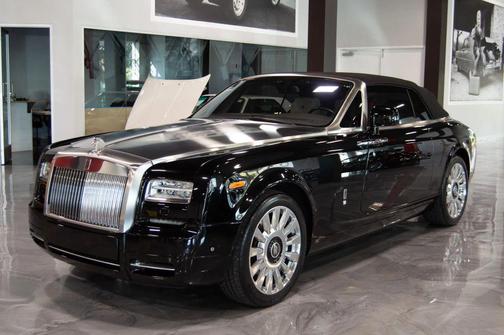 2016 Rolls-Royce Phantom Drophead Coupe Drophead Coupe Convertible 2D