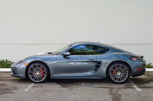 2025 Porsche 718 Cayman S