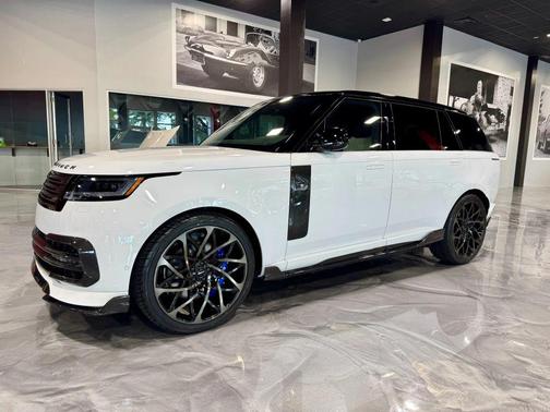 2025 Land Rover Range Rover P530 SE 7 Seat