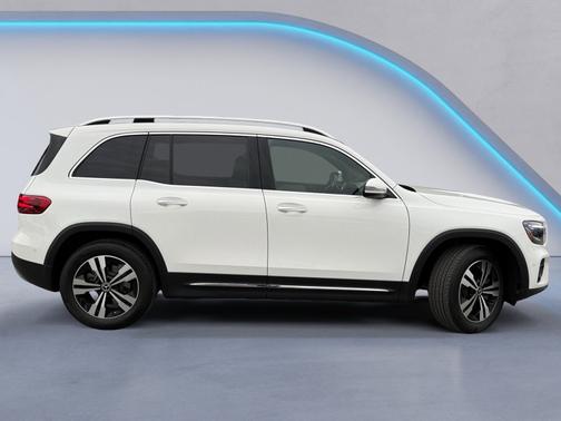 2025 Mercedes-Benz GLB 250 4MATIC