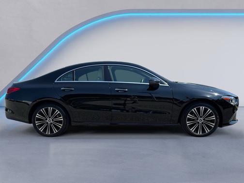 2023 Mercedes-Benz CLA 250