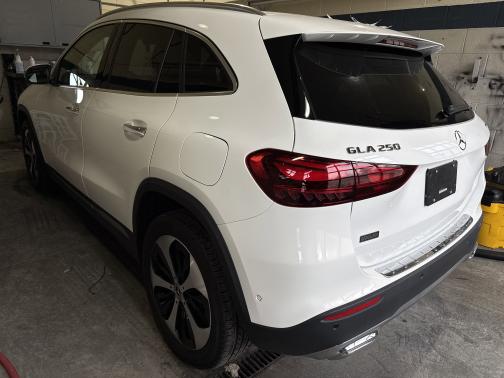 2025 Mercedes-Benz GLA 250 