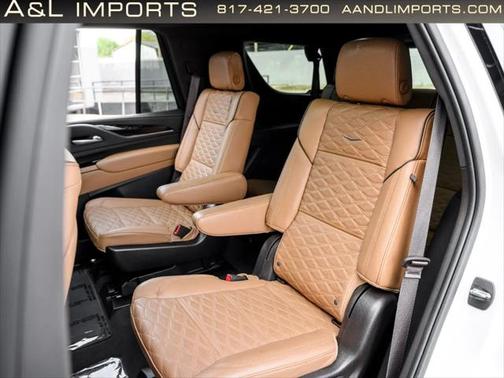 2022 Cadillac Escalade Sport
