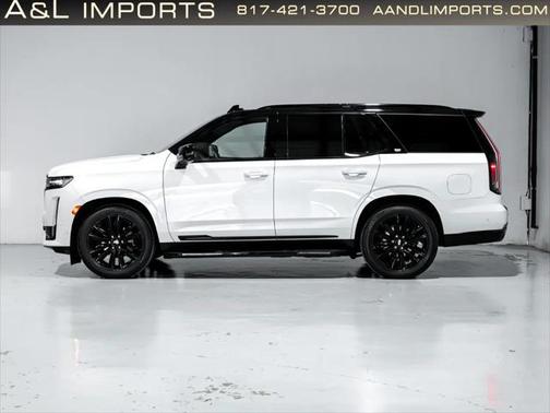 2022 Cadillac Escalade Sport