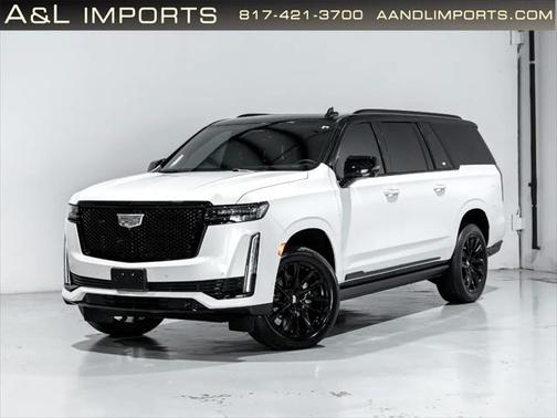 2023 Cadillac Escalade ESV Sport Platinum