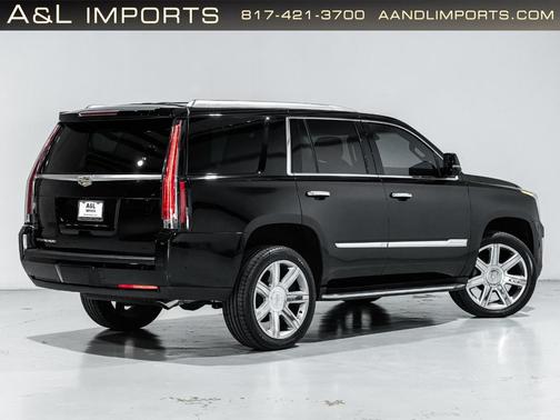 2019 Cadillac Escalade Luxury