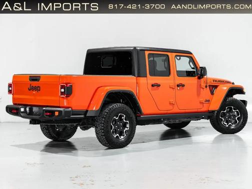 Punkn Metallic Clearcoat 2023 Jeep Gladiator Rubicon