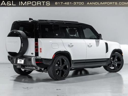 White 2023 Land Rover Defender 110 X-Dynamic SE