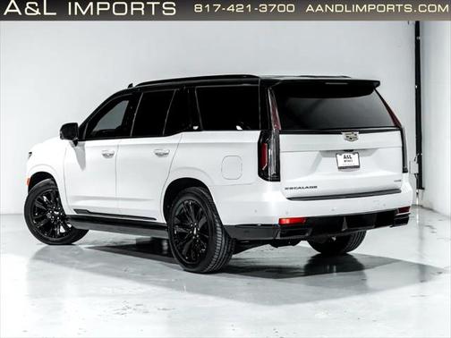2021 Cadillac Escalade Sport