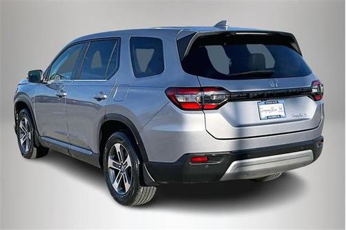 2023 Honda Pilot EX-L 8-Passenger