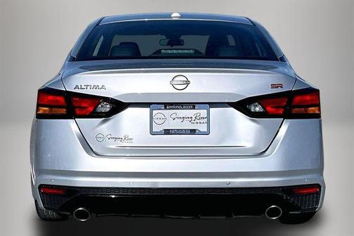 Brilliant Silver Metallic 2024 Nissan Altima 2.5 SR
