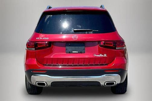 MANUFAKTUR Patagonia Red Metallic 2022 Mercedes-Benz GLB 250 Base