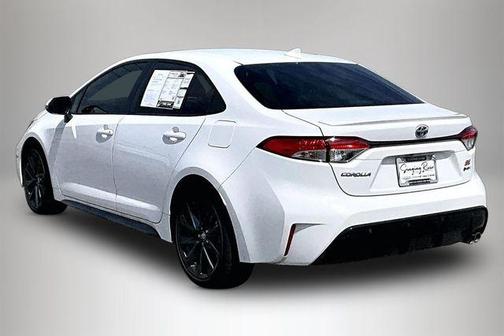 Ice 2025 Toyota Corolla Hybrid SE