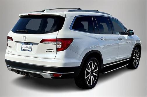 2019 Honda Pilot Touring 8-Passenger